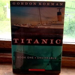 I'm selling nice book that are in good condition but the titanic 1 page is bent